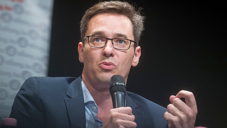 Karácsony Gergely: Az első dolgom lesz, hogy találkozót kérek Orbántól (videóval)