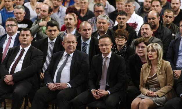 Szijjártó: Magyarország és Szerbia is csak nyert a vajdasági gazdaságfejlesztési programmal
