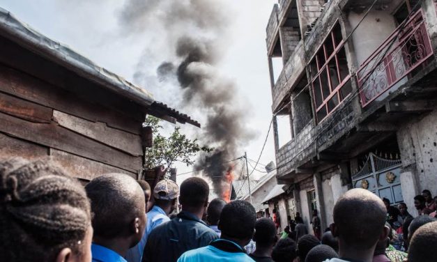 Lezuhant egy kisrepülőgép a kongói Gomában, sokan meghaltak (VIDEÓ)