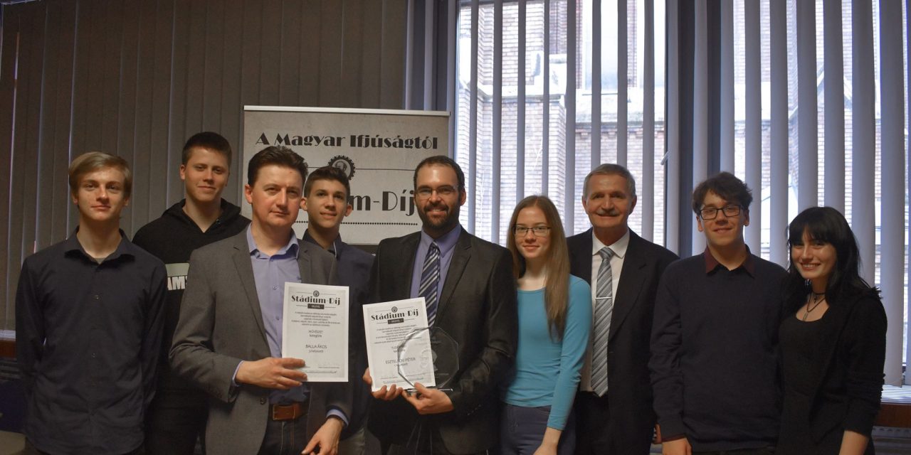 <span class="entry-title-primary">Stádium-díjas lett a Bolyai Tehetséggondozó tanára</span> <span class="entry-subtitle">Rúzsa Magdi második, Balla Ákos harmadik lett a művészeti kategóriában</span>