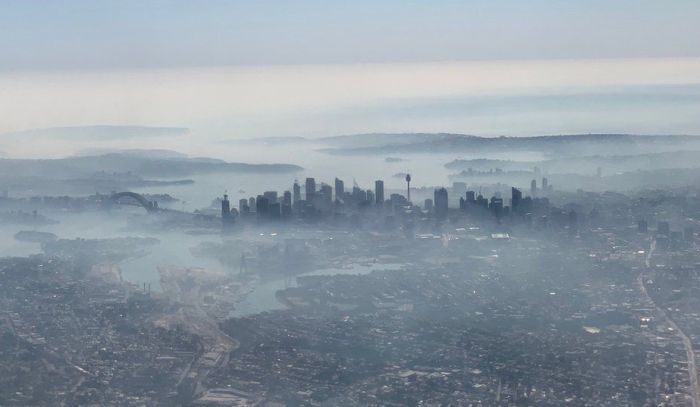 Füstbe borította Sydney-t az ausztrál bozóttűz (videó)