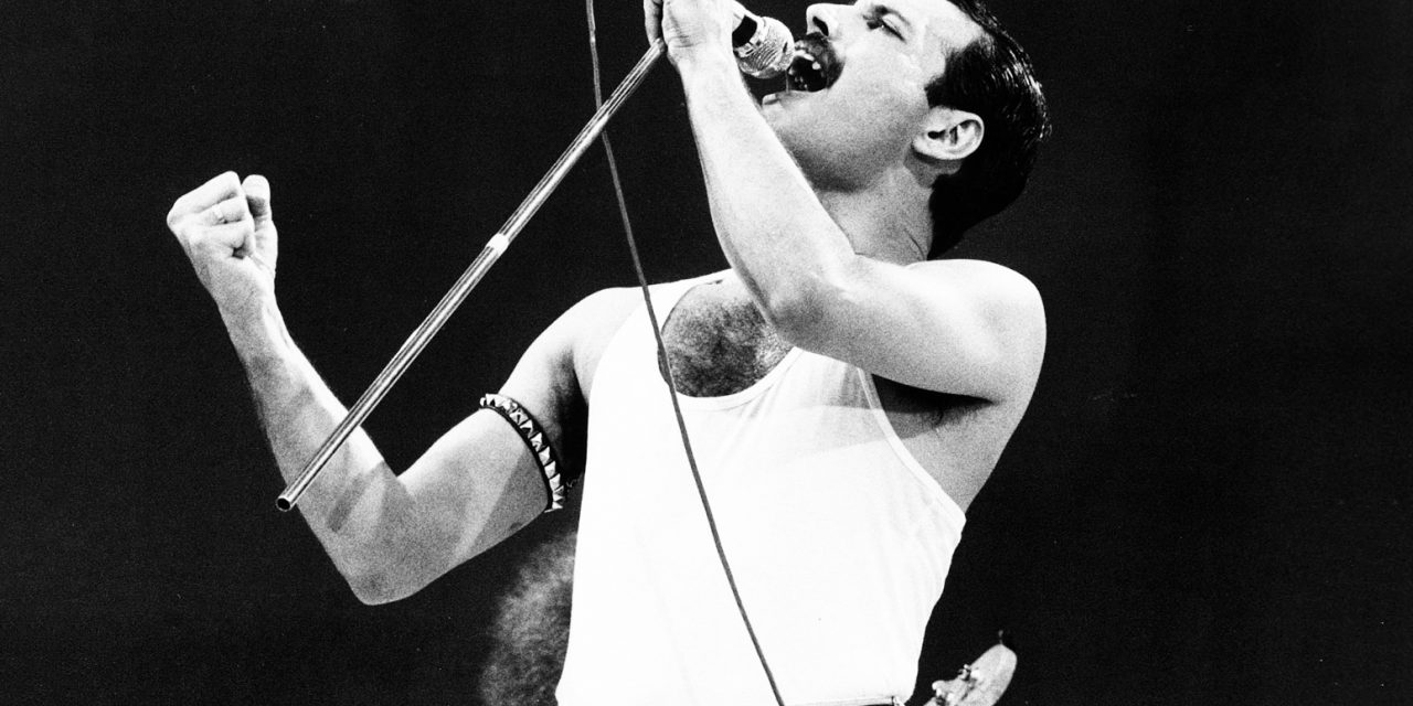 Meghalt Freddie Mercury eltitkolt lánya