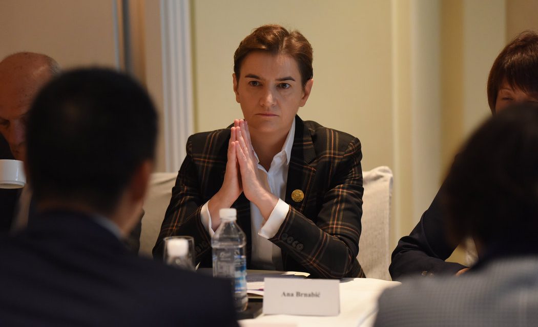Ana Brnabić a kínai elnökkel tárgyalt