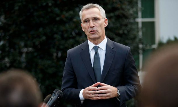 Stoltenberg: Szerbiának nem célja, hogy a NATO tagja legyen