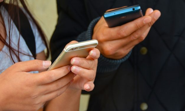 Akár törvénytelenül is lehallgathatnak bennünket?