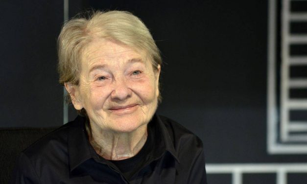 Törőcsik Marit köszöntötte születésnapján a Nemzeti Színház