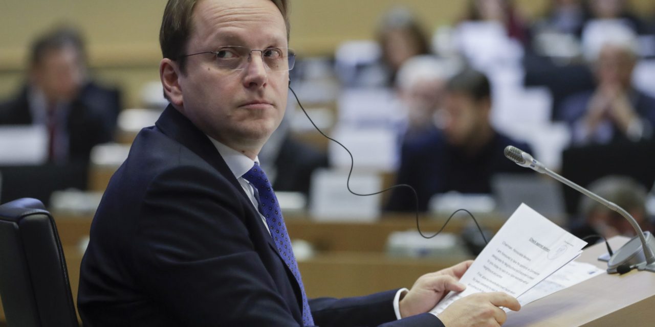 Várhelyi: Hiteles csatlakozási perspektívát kell biztosítani a Nyugat-Balkán országainak