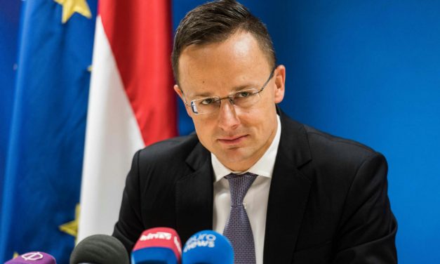 Magyarország addig blokkolja Ukrajna NATO-közeledését, amíg a kárpátaljai magyarok vissza nem kapják a jogaikat