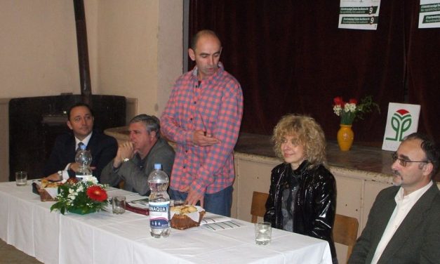 <span class="entry-title-primary">A zentai oktatás az áldozat</span> <span class="entry-subtitle">Boris Zec szerint az „Urbán Zsuzsanna-eset” csak azt bizonyítja, hogy a VMSZ mára erkölcsileg teljesen lezüllött</span>