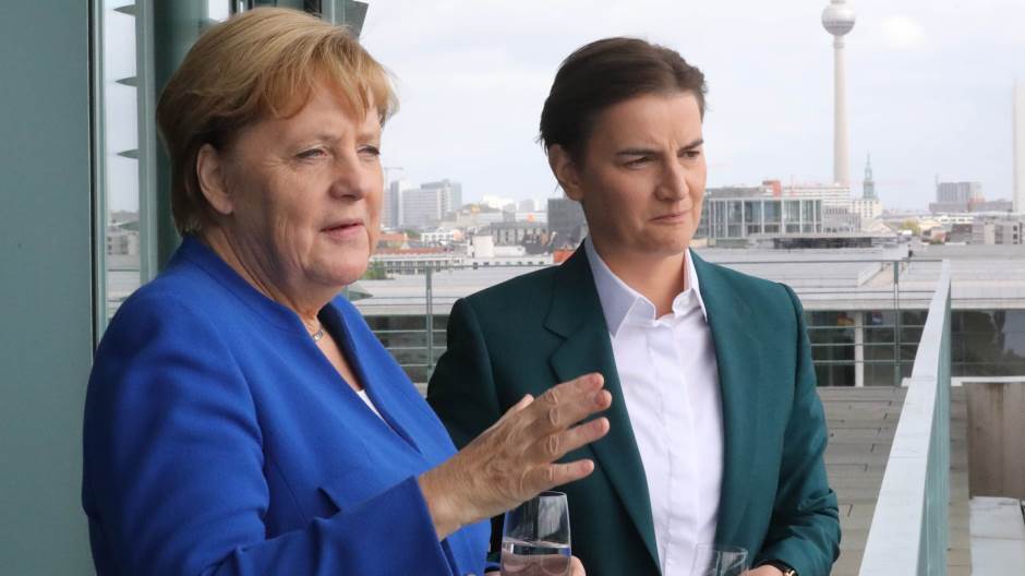 Továbbra is Angela Merkel a világ legbefolyásosabb nője, Ana Brnabić a nyolcvannyolcadik helyen áll