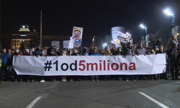 Hivatalos: Az Egy az ötmillióból indul a választáson