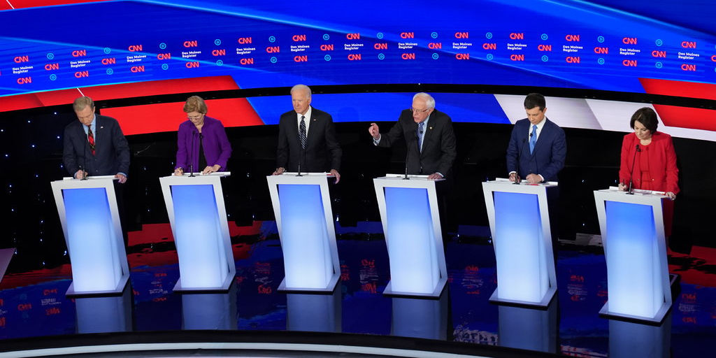 <span class="entry-title-primary">Két tucatból fél tucat</span> <span class="entry-subtitle">A hetedik demokrata párti tévévita békésebb volt – Három hét múlva tartják az első, iowai előválasztást</span>