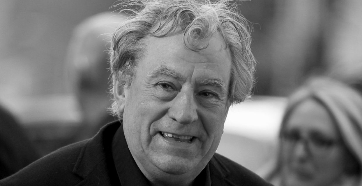 Elhunyt Terry Jones, a legendás Monty Python csapat tagja