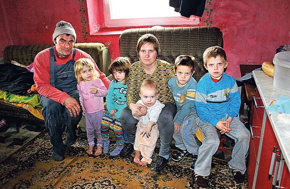 Segítsünk a Péter családnak!