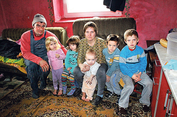 Segítsünk a Péter családnak!