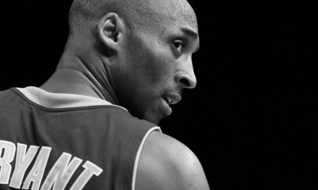 Elhunyt Kobe Bryant