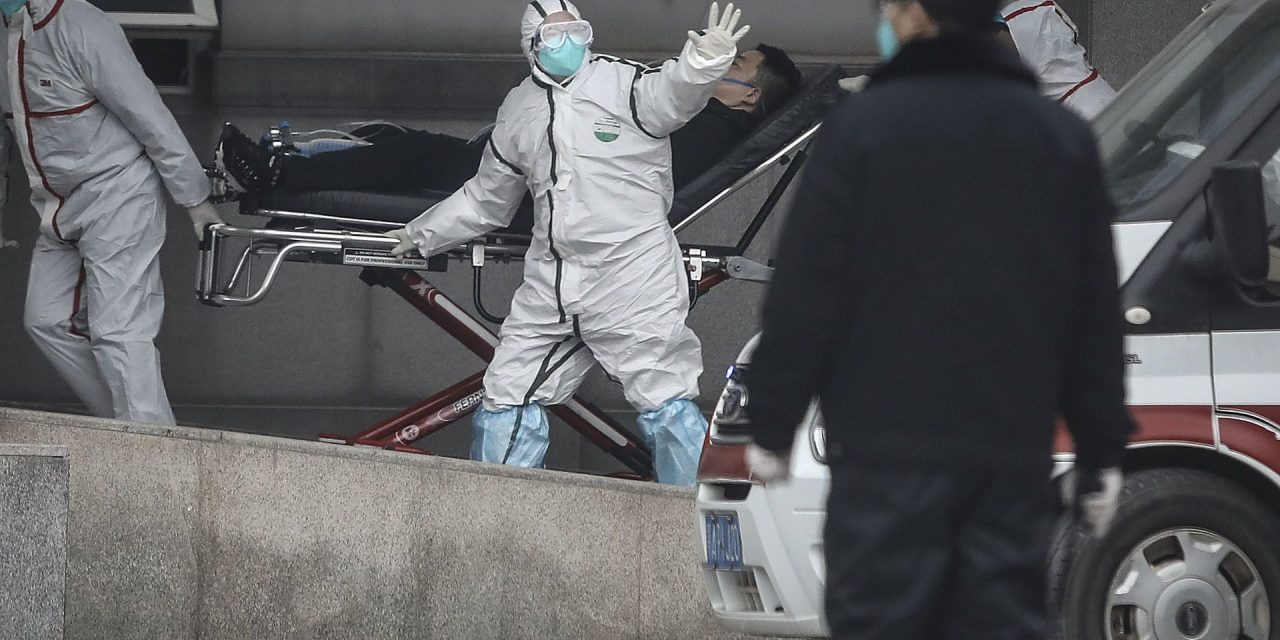 Már a kínai járványügy volt vezetője sem zárja ki, hogy laborból szabadulhatott ki a Covid-19