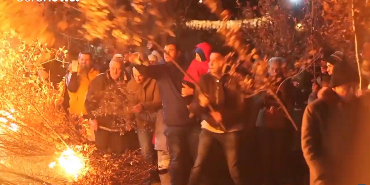 Rendőrkordon mögött ünnepelték az ortodox karácsonyt Montenegróban (Videó)