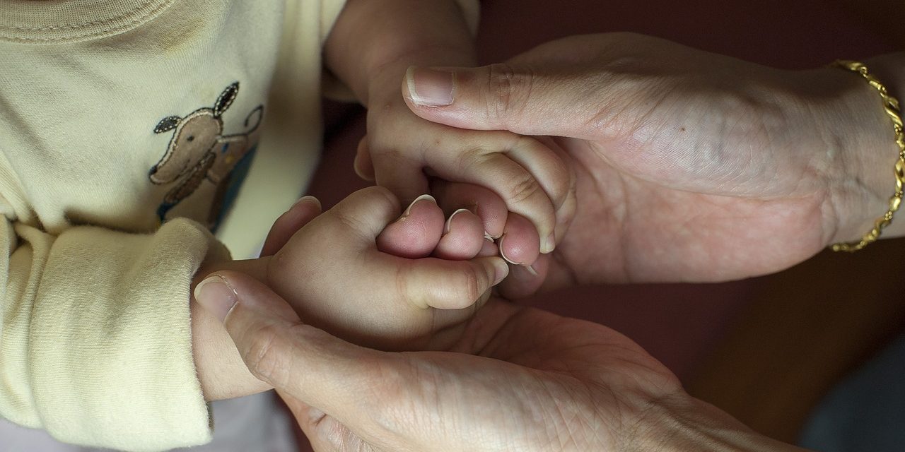 2020-ban a munkanélküli édesanyák havi 15 ezer dinárt kapnak a harmadik és a negyedik gyermek után