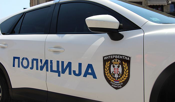 Gyermekpornográfia gyanújával vettek őrizetbe egy ismert újvidéki divattervezőt