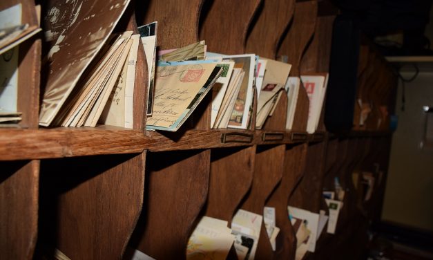 Csaknem 24 ezer kézbesítetlen küldeményt halmozott fel otthonában egy japán postás