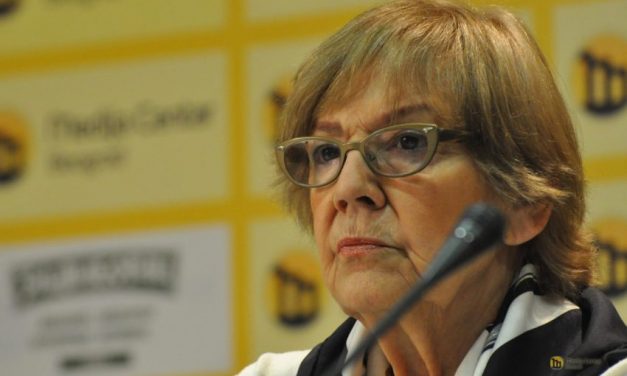 Vesna Pešić: Nem tudom magam megvédeni az értelmetlen vádakkal szemben, inkább akasszanak fel!