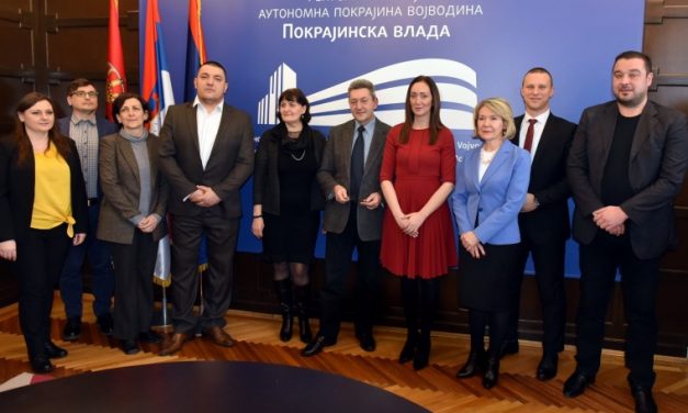 Százötmillió dinár a Magyar Szónak, harmincmillió a Hét Napnak