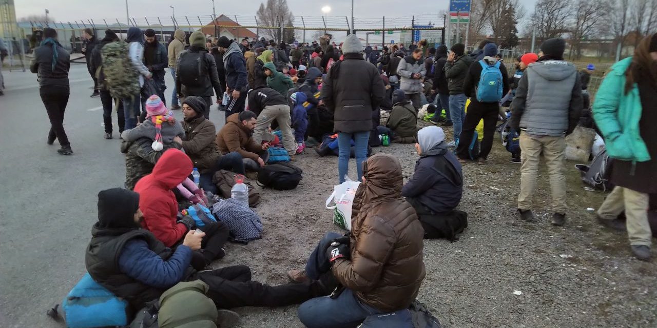 Szerbiában 12 év alatt kevesebb mint 200 menedékkérelmet hagytak jóvá