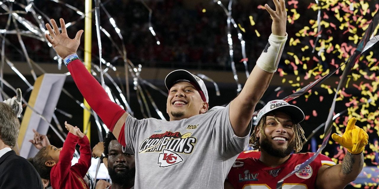 A Kansas City Chiefs nyerte a Super Bowlt (videó)