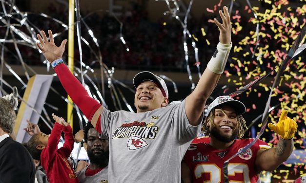 A Kansas City Chiefs nyerte a Super Bowlt (videó)