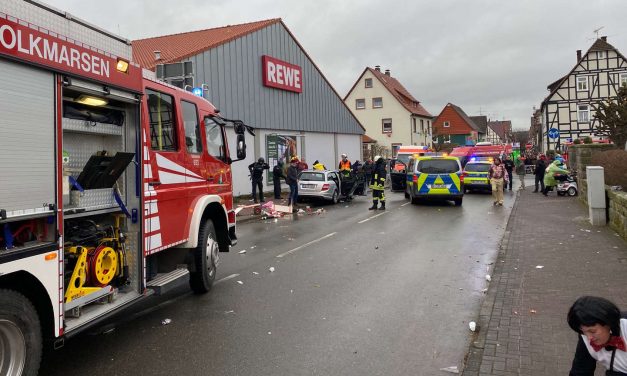 Csaknem hatvanan sérültek meg a Németországban történt tömeges gázolásban