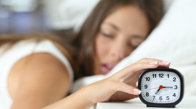 Ezért nyomja meg ön is reggelente a szundi gombot