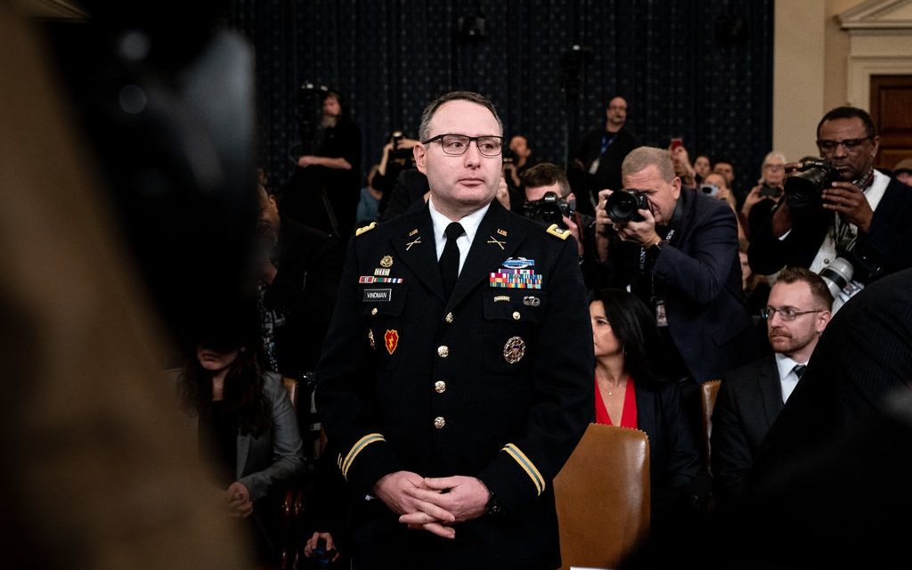 <span class="entry-title-primary">Trump megkezdte a bosszúállást</span> <span class="entry-subtitle">Máris kirúgta az egyik tanút, Alexander Vindman alezredest</span>