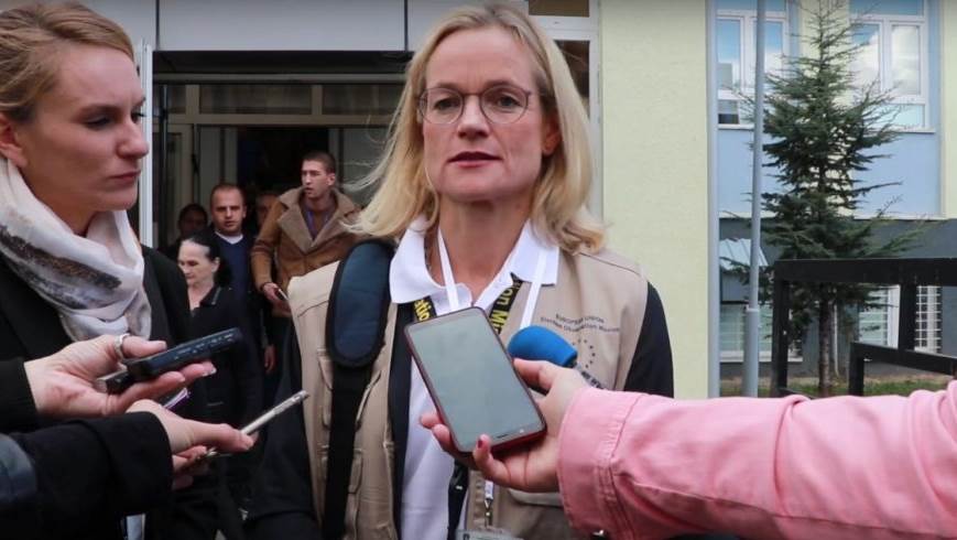 Viola von Cramon: Vučić autoriter módon vezeti az országot, Szerbia letérőben van az európai útról