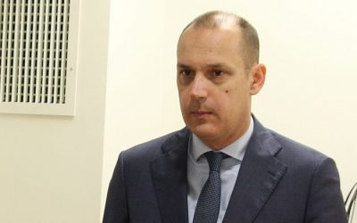 Lončar: Műteni kell a Ćacilendben meglőtt férfit, nincs túl az életveszélyen Az egészségügyi miniszter szerint a támadásnak politikai indítéka lehet