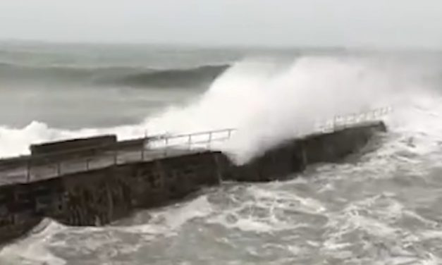 Már halálos áldozatai is vannak Dennisnek (Videó)