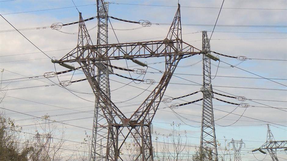 Magánosíthatják a Szerbiai Villanygazdaságot, előtte drágulhat az áram