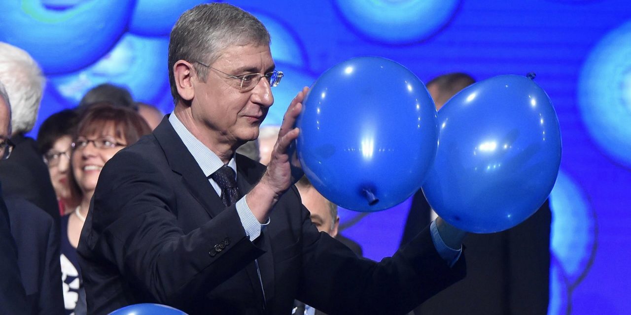 Újabb két évig Gyurcsány marad a DK elnöke (Videó)