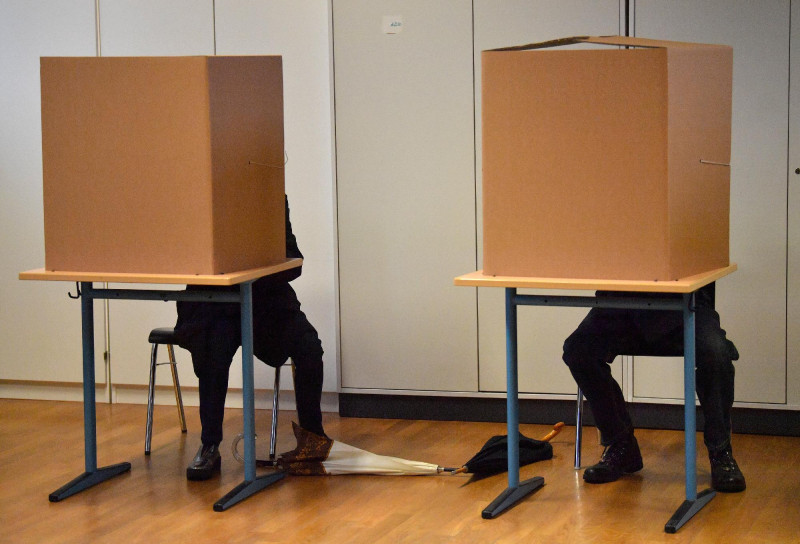 <span class="entry-title-primary">Hamburg nem kér a szélsőjobboldalból</span> <span class="entry-subtitle">A szociáldemokraták kapták a legtöbb szavazatot Hamburgban, az AfD kiesett a tartományi törvényhozásból</span>