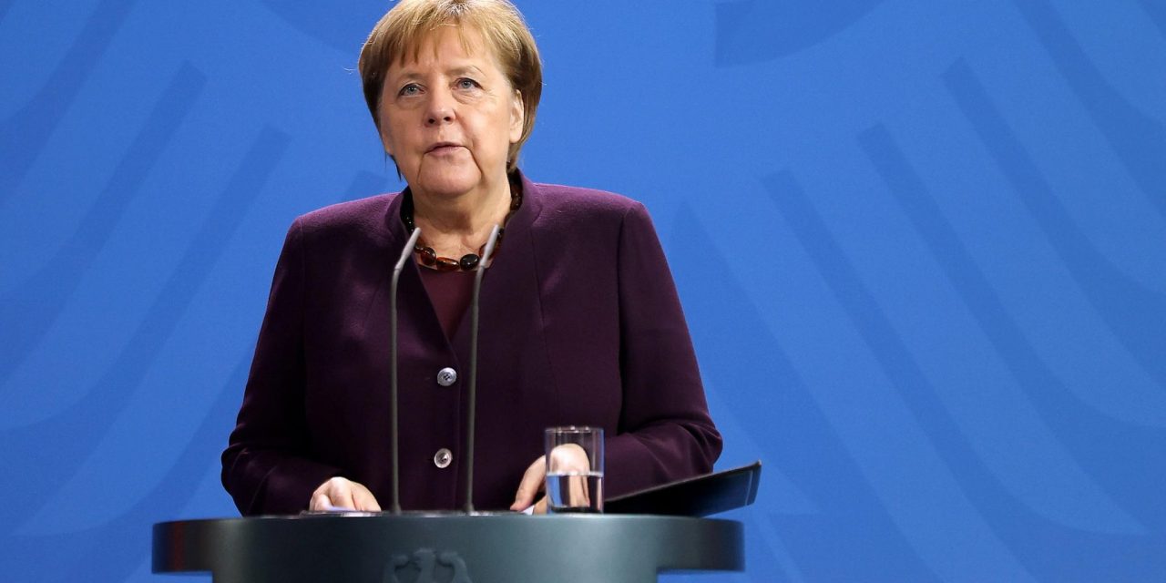 Merkel: Rasszizmus és gyűlölet mérgezi a német társadalmat