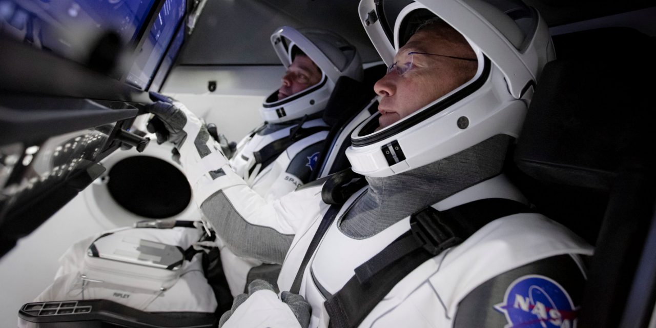 <span class="entry-title-primary">Elhalasztották a SpaceX startját</span> <span class="entry-subtitle">Az időjárás miatt csak szombaton indulhat a Crew Dragon</span>