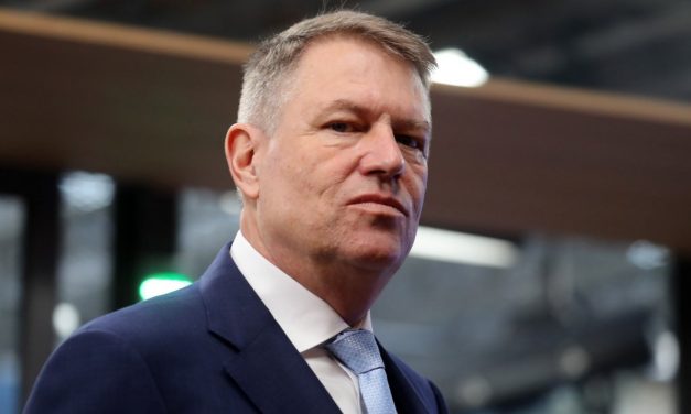 Megbírságolta a román államfőt a magyarok elleni gyűlöletbeszédért a diszkriminációellenes tanács