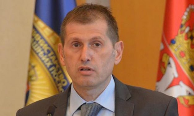 Rebić: A rendőrség megfelelően reagált a fáklyás demonstrációkra