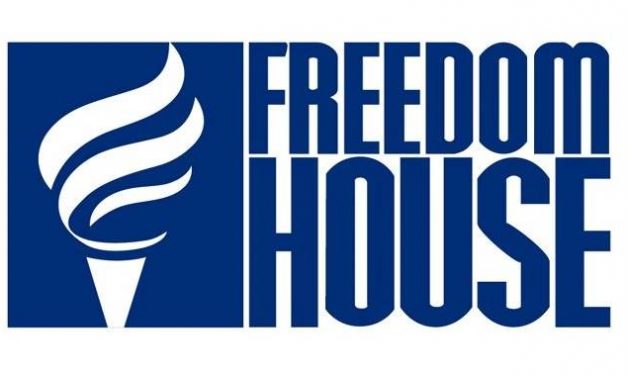 Freedom House: Szerbia és Magyarország már nem demokrácia, hanem hibrid rezsim