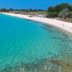 Az ország csaknem hetven százaléka Görögországban nyaral