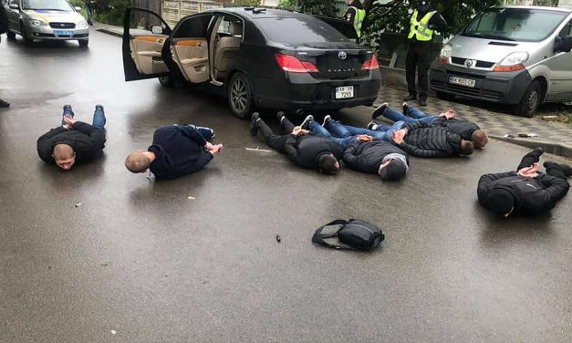Száz fős tömeglövöldözés volt Kijev mellett (Videó)