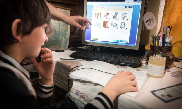 Egyre valószínűbb, hogy ősztől folytatódik az online oktatás