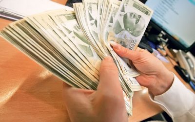 Adócsalással és pénzmosással vádolnak több embert is