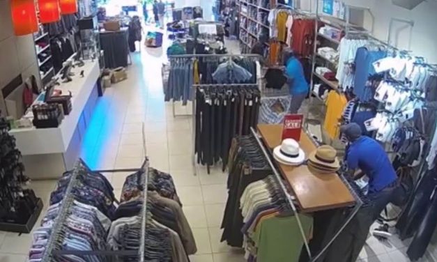 <span class="entry-title-primary">Húsz szakmai szövetség fordult a Gazdasági Minisztériumhoz</span> <span class="entry-subtitle">Ártalmas a gazdaságnak a hosszan tartó bezárás</span>