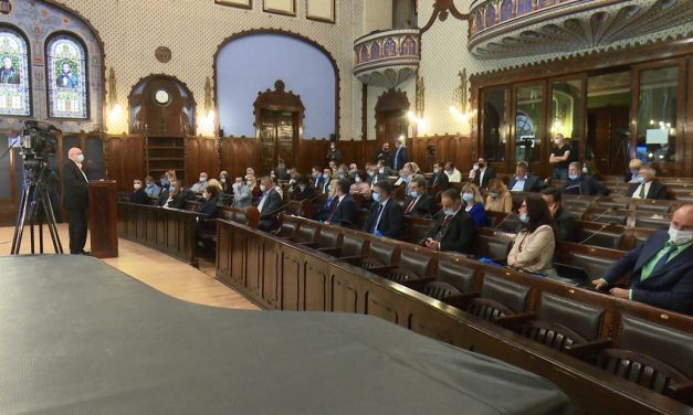 Szabadkán három új szobrot állítanak